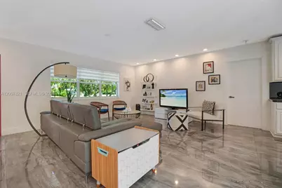 [Address not provided], Palmetto Bay, FL 33176 - Photo 7