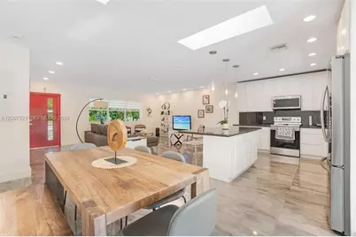 [Address not provided], Palmetto Bay, FL 33176 - Photo 11