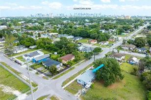 2406 NW 67th St, Miami, FL 33147 - Photo 5