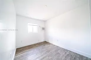 2406 NW 67th St, Miami, FL 33147 - Photo 35
