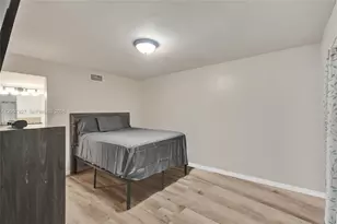 20025 NE 3rd Ct, Miami, FL 33179 - Photo 17