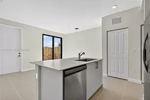 13873 SW 261st St, Homestead, FL 33032 - Photo 17