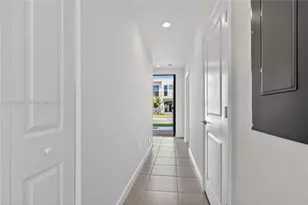 13873 SW 261st St, Homestead, FL 33032 - Photo 3