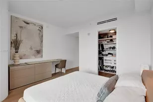 10201 Collins Ave, Bal Harbour, FL 33154 - Photo 17