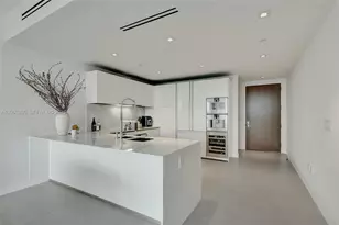 10201 Collins Ave, Bal Harbour, FL 33154 - Photo 9