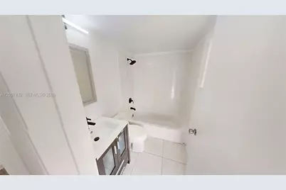 1441 Lincoln Rd #309, Miami Beach, FL 33139 - Photo 9