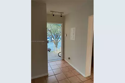 11251 SW 13th St #201, Pembroke Pines, FL 33025 - Photo 13