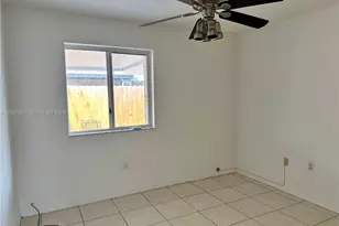 18388 NW 75th Passage, Hialeah, FL 33015 - Photo 17