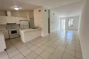 18388 NW 75th Passage, Hialeah, FL 33015 - Photo 5