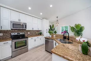 1381 NW 144th Ave, Pembroke Pines, FL 33028 - Photo 7