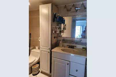 2050 Newcastle C #2050, Boca Raton, FL 33434 - Photo 5