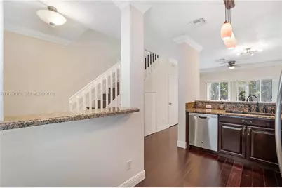 716 SW 122nd Ave, Pembroke Pines, FL 33025 - Photo 3