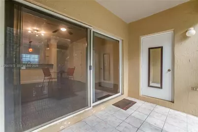 716 SW 122nd Ave, Pembroke Pines, FL 33025 - Photo 7