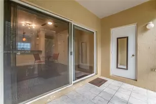 716 SW 122nd Ave, Pembroke Pines, FL 33025 - Photo 7