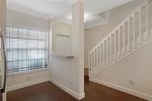 716 SW 122nd Ave, Pembroke Pines, FL 33025 - Photo 9