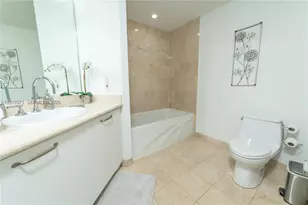 6515 Collins Ave, Miami Beach, FL 33141 - Photo 17