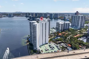 19195 NE 36th Ct, Aventura, FL 33180 - Photo 59