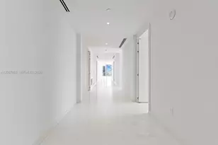 300 Biscayne Blvd Way, Miami, FL 33131 - Photo 5