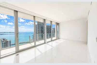 300 Biscayne Boulevard Way #4201E, Miami, FL 33131 - Photo 11