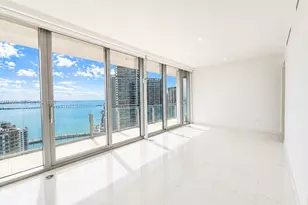 300 Biscayne Blvd Way, Miami, FL 33131 - Photo 11
