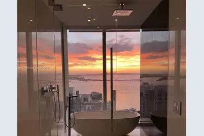 300 Biscayne Boulevard Way #4201E, Miami, FL 33131 - Photo 15