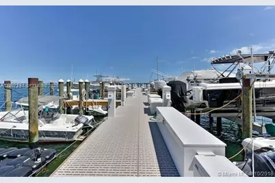 1901 Brickell Ave #B2007, Miami, FL 33129 - Photo 15