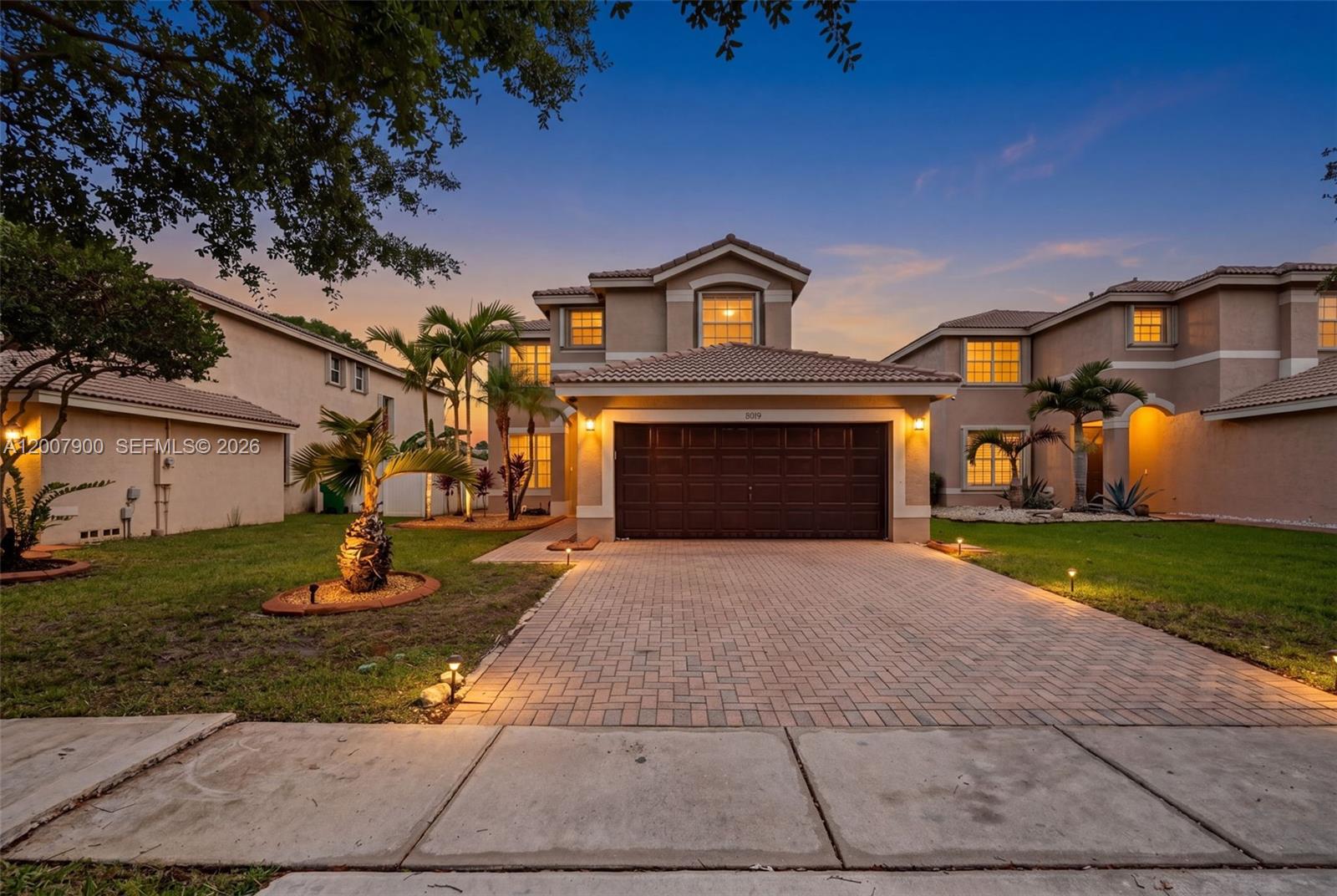 16438 SW 28th St main architectural view