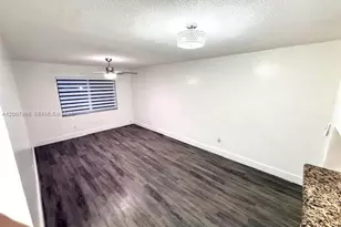 1945 NW 29th St, Miami, FL 33142 - Photo 23