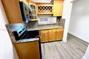 1945 NW 29th St, Miami, FL 33142 - Photo 7