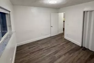 1945 NW 29th St, Miami, FL 33142 - Photo 29
