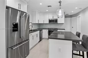 4865 SW 94th Ave, Miami, FL 33165 - Photo 9
