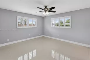 4865 SW 94th Ave, Miami, FL 33165 - Photo 11