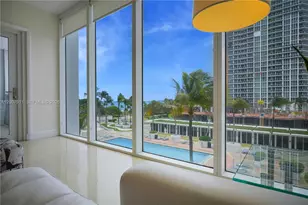 10275 Collins Ave, Bal Harbour, FL 33154 - Photo 21