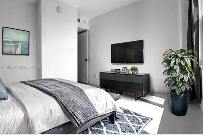 5600 Collins Ave #15B, Miami Beach, FL 33140 - Photo 7