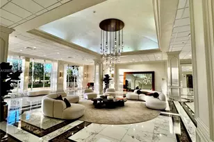 5600 Collins Ave, Miami Beach, FL 33140 - Photo 21