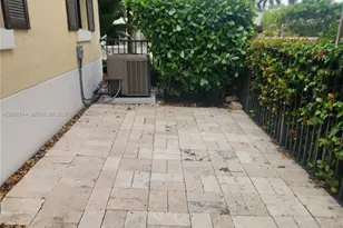 843 S Ocean Blvd, Pompano Beach, FL 33062 - Photo 3