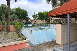 17600 NW 68th Ave, Hialeah, FL 33015 - Photo 25