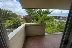 680 Miller Dr, Miami Springs, FL 33166 - Photo 23