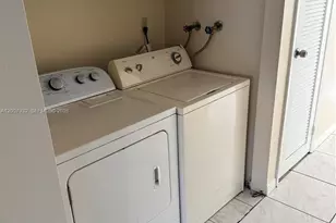 5841 Blueberry Ct, Lauderhill, FL 33313 - Photo 3