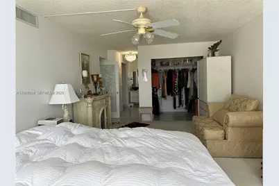 2751 S Ocean Dr #1706S, Hollywood, FL 33019 - Photo 9
