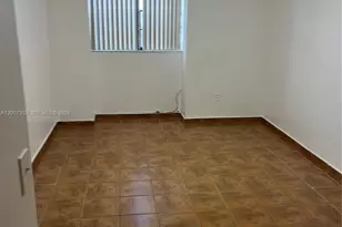 10525 SW 112th Ave, Miami, FL 33176 - Photo 9