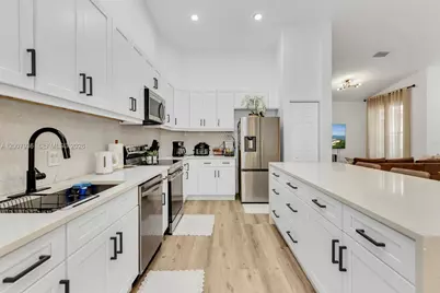 12159 NW 59th St, Coral Springs, FL 33076 - Photo 17