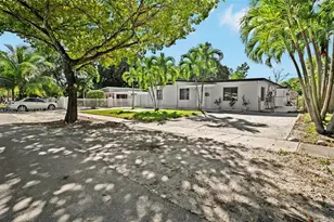 13840 NW 5th Ct, North Miami, FL 33168 - Photo 31
