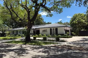 16241 W Troon Cir, Miami Lakes, FL 33014 - Photo 41