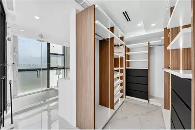 11 Century Ln, Miami Beach, FL 33139 - Photo 17