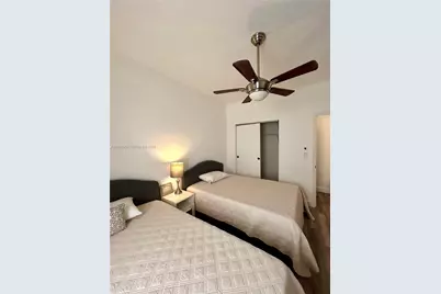 215 30th St #17, Miami Beach, FL 33140 - Photo 7