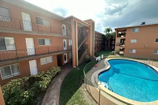2330 NW 11th St, Miami, FL 33125 - Photo 9