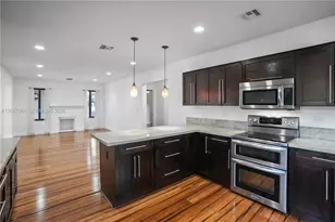 476 NE 119th St, Biscayne Park, FL 33161 - Photo 19