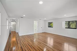 476 NE 119th St, Biscayne Park, FL 33161 - Photo 39
