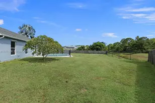 5395 NW South Crisona Cir, Port Saint Lucie, FL 34986 - Photo 23